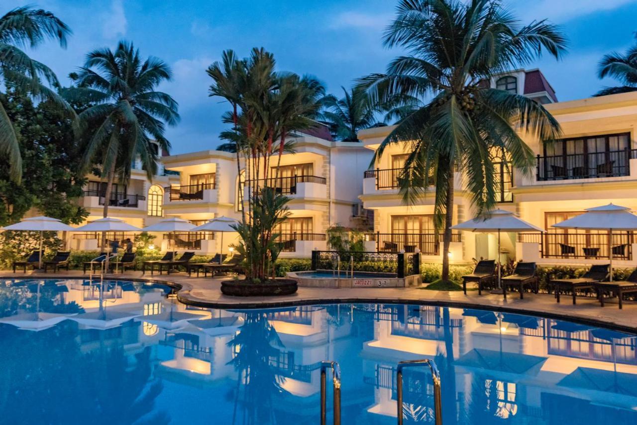 Sonesta Inns Beach Resort - Candolim Beach Exterior photo