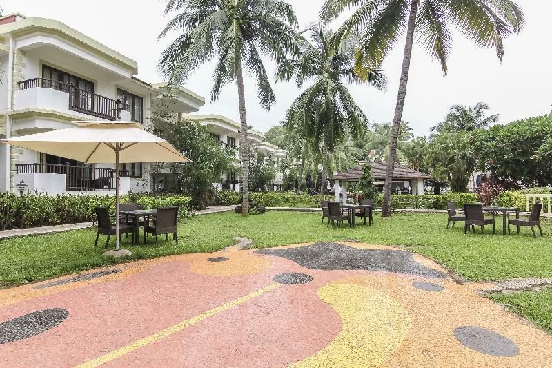 Sonesta Inns Beach Resort - Candolim Beach Exterior photo